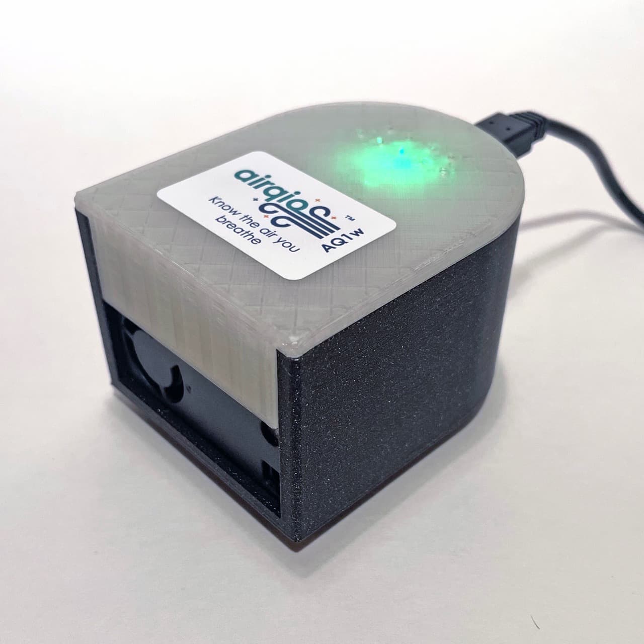 AQ1w S65 operating right view green
